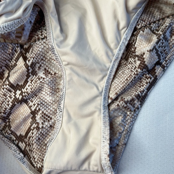 ZIMMERMANN 1-piece swimsuit to slip on snake print in Italian lycra Sz 1US(4-6) - Picture 12 of 12